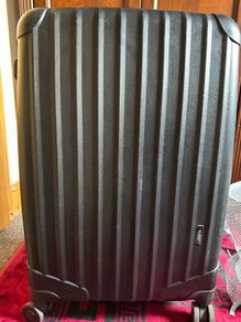 Luggage suitcase  medium expandable