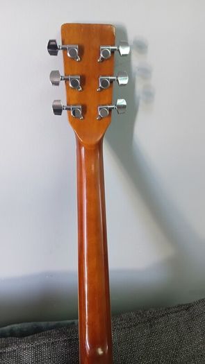 Koda Acoustic Guitar