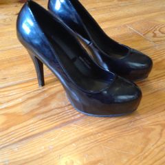 Size 4 Black Patent High Heels