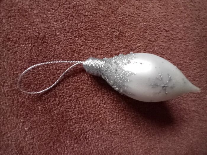 Xmas tree baubles