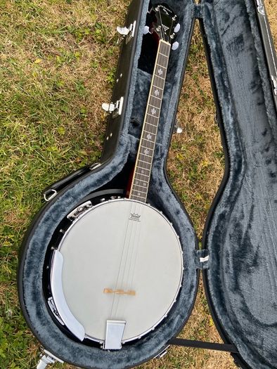 Tenor banjo