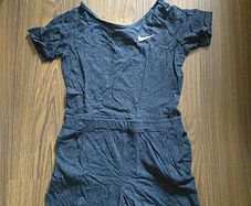 girl wear