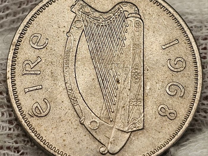 Ireland 1968 6d Sixpence Beautiful Uncirculated