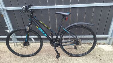 Fuji Traverse 19" bicycle, only used a handful of times.
