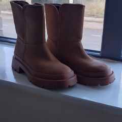 Woollie Brown Boots women size 5uk 38eu