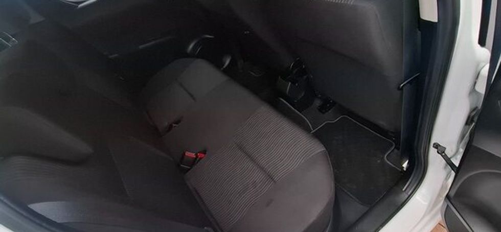 Suzuki Swift 2012