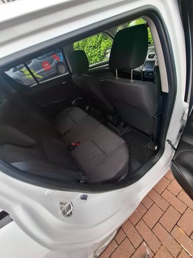 Suzuki Swift 2012