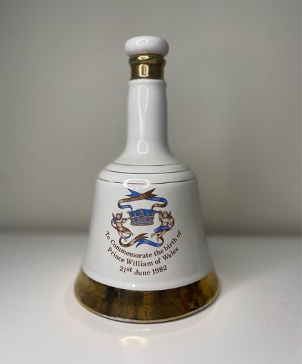 Bell's Scotch Whisky Commemorative Decanter Birth Of Prince William 1982 Wade