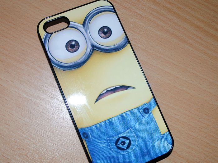 Minion cover case for any smartphone