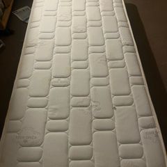Premium king koil  zip & link mattress: superking or 2 singles