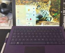Microsoft Surface Pro 3 (Core i5, 128GB SSD, 4GB RAM, Replacement AC Adapter)