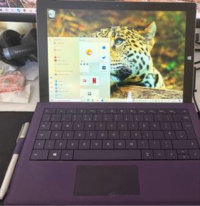Microsoft Surface Pro 3 (Core i5, 128GB SSD, 4GB RAM, Replacement AC Adapter)