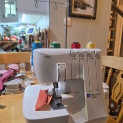 Pfaff overlocker