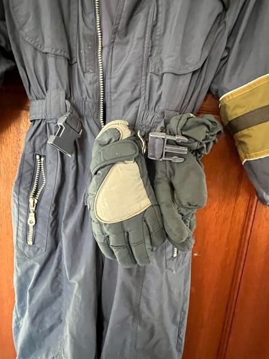 snow/ski suit