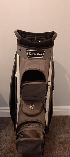 TaylorMade Golf Bag