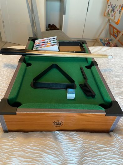 Mini Pool Table