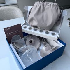 Eufy S1 Wearable Breast Pump: Full Set except for one of the two 24mm flanges.