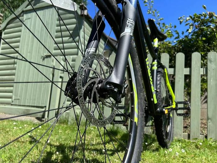 Mens mountain bike-Voodoo Bantu