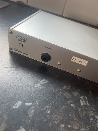 Mam pa100 studio amplifier