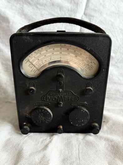 Vintage Universal Avometer
