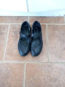 Ecco Black Shoes With Strap Size 40
