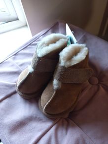 Child Ugg boot Coasterboot in Chestnut BNWT