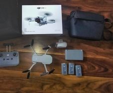 DJI Mini 4k Drone (fly more combo)
