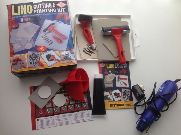 Stamping supplies set