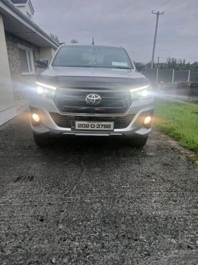 202 Toyota Hilux Invinvible 2.4 Auto No vat