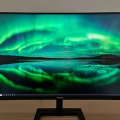 Philips 28" 4K Height Adjustable Monitor (3840 x 2160, IPS, HDMI/DP)