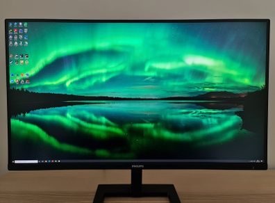 Philips 28" 4K Height Adjustable Monitor (3840 x 2160, IPS, HDMI/DP)