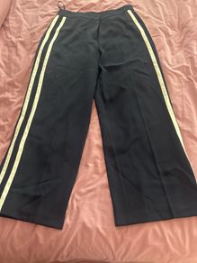 Wide legged trousers