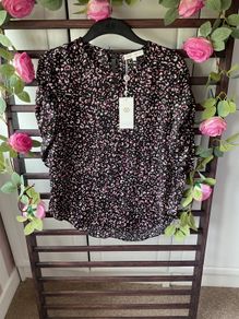 top Bnwt black patterned round neck top Marc Angelo brand size 12