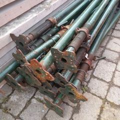 acrow props
