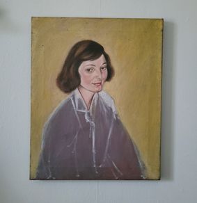 Antique portrait of a lady