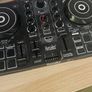 dj controller Image 3