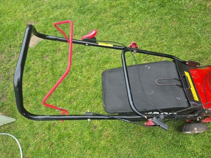 G mach petrol lawnmower