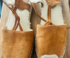 Espradillies brown suede size (40) would suit 6.5 / 7