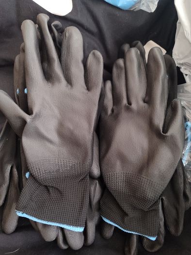 Gloves Protection ( size 8 , 9,10 ) Brand New
