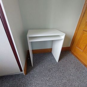 Small Office Desk