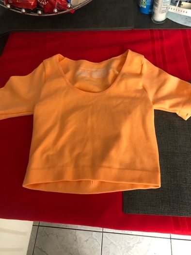 Girls top size XS