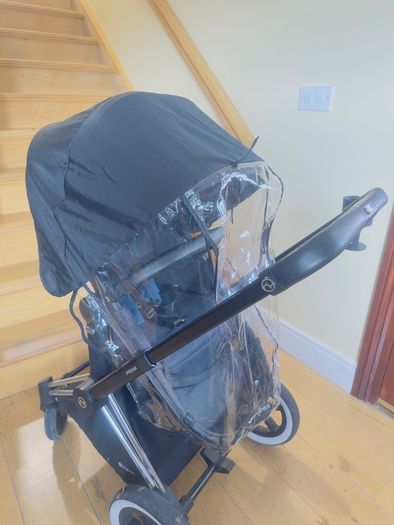 Cybex Priam Platinum with footmuff and car seat Cybex Cloud Q
