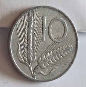 Italy 10 Lire 1951 Rome R