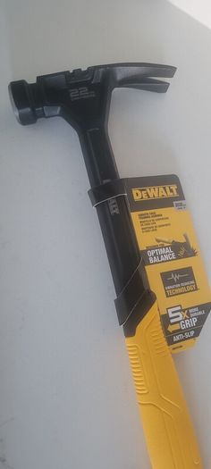 Dewalt 22oz long hammer