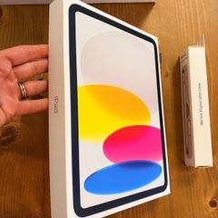 BRAND NEW Apple iPad A16 11" 128GB Wi-Fi Tablet - Silver