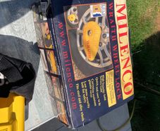 Milenco wheel lock