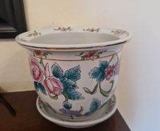 oriental pot