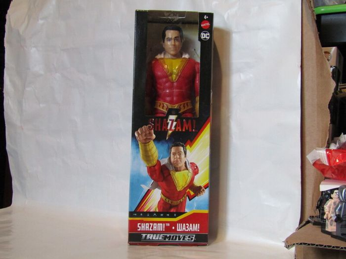 DC Comics Shazam Movie Shazam 12 inch Figure Brand New Sealed