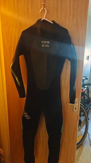 Billabong wetsuit