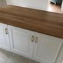 Kitchen & Island with 3nr Leather Stools & Pendant Image 10